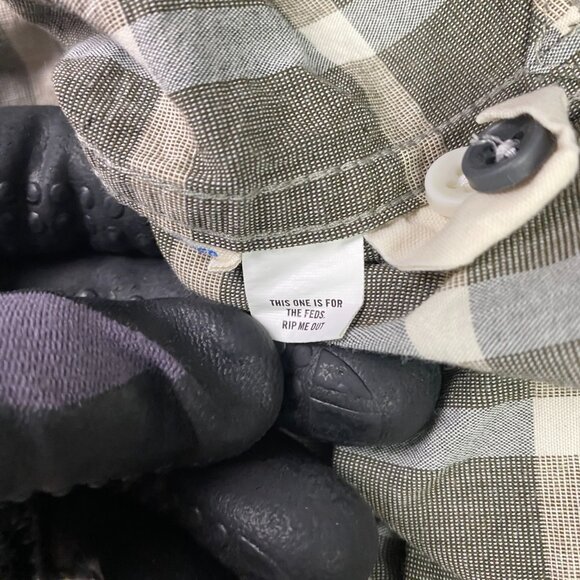 Taylor Stitch Hawthorne Shirt Men's 42-44 Gray Check Camp Short Sleeve Button Up - Picture 7 of 11